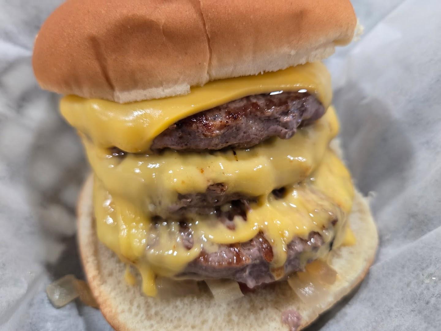 Spoondoggers Bar and Grill